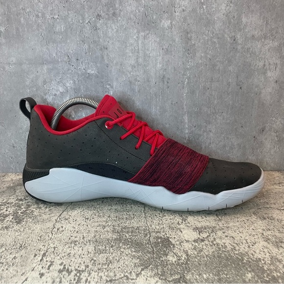 Nike Air Jordan Breakout Sneakers Mens sz 13 - black and red - Picture 3 of 6